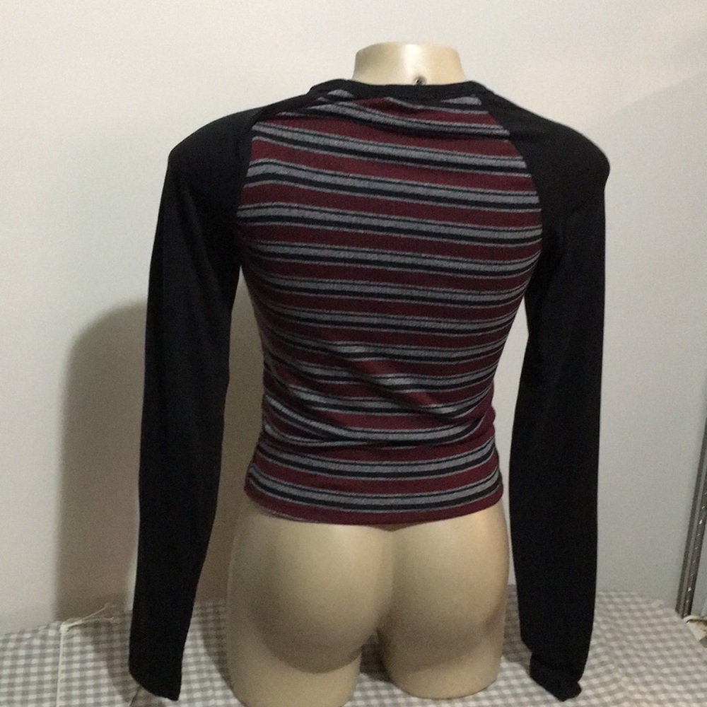 Top , good condition - Picture 2 of 4